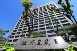 ARISTO虎ノ門_霞ヶ関庁舎.jpg